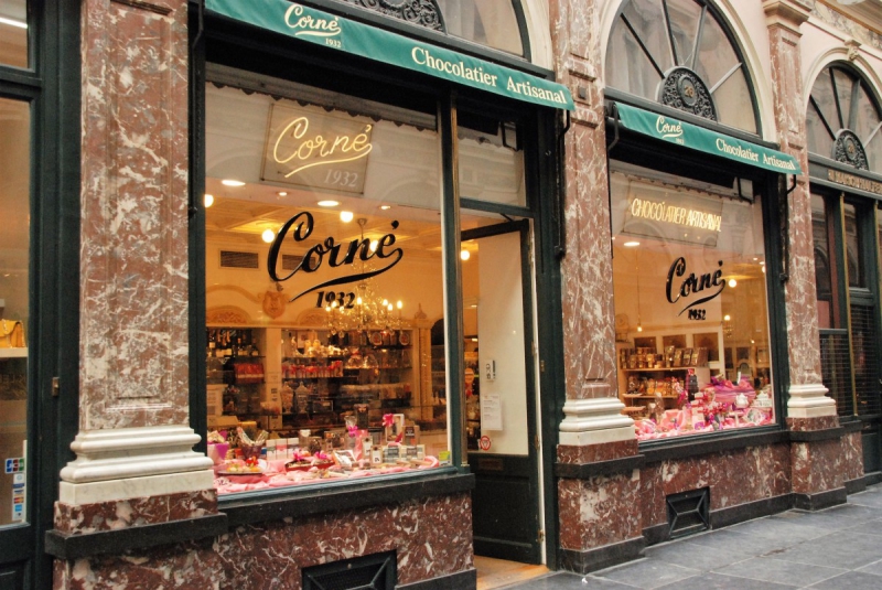 boulangerie-ST LAURENT DU VAR-min_chocolate_chocolaterie_shop_luxury_chic_gallery_brussels_belgium-558146